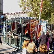 2009-10-16-10h42m07 - Chiosco di fronte a Porta Nuova