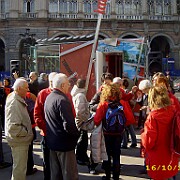 2009-10-16-10h44m15 - Chiosco di fronte a Porta Nuova