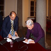 2009-12-17-18h44m22 - Incontro prenatalizio in Sala delle Colonne